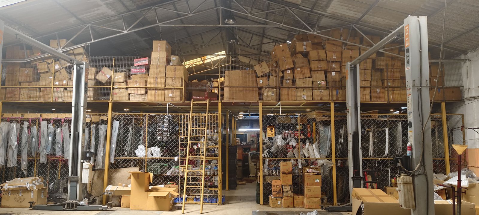 Accessories Display